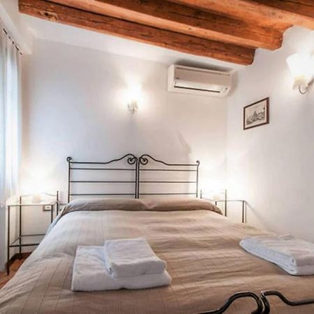 Malu Apartman Velence Kültér fotó
