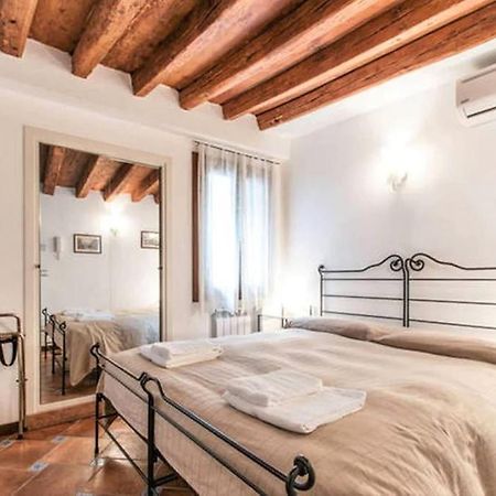 Malu Apartman Velence Kültér fotó